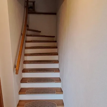 Gemuetliche Landhauswohnung *